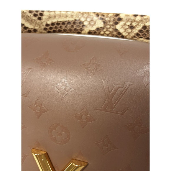 Louis Vuitton Very 2Way Bag Beige - Picture 5 of 9